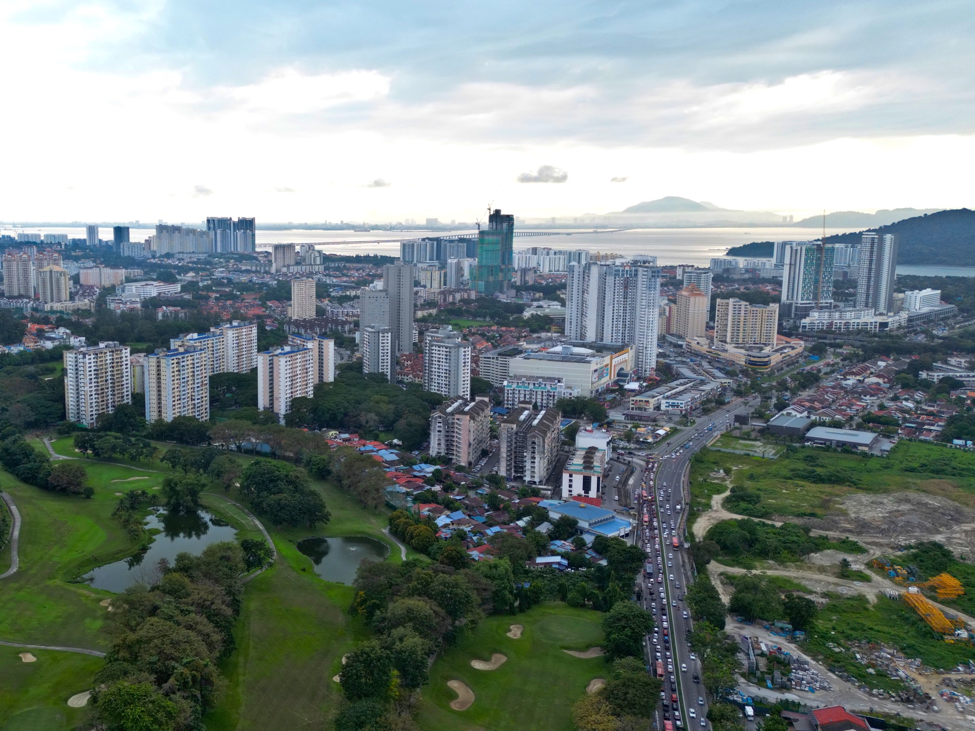 Bukit Jambul, the neighbourhood 3.5 km from Casa Rica @ Setia Greens in Sungai Ara, Penang | Penang Property by Zac Ong